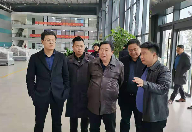 Li Haiping, vice chairman of the Handan CPPCC, and his party visited Guozhi Machinery to visit and guide Guozhi Machinery